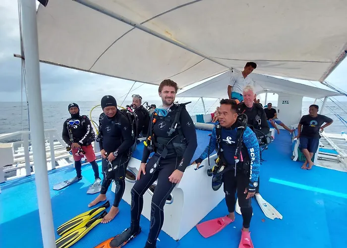 Avila\'S Horizon Dive Resort Malapascua
